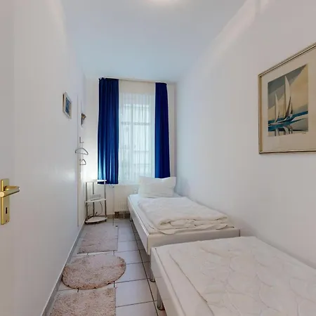 Apartment Strandblick 06 *