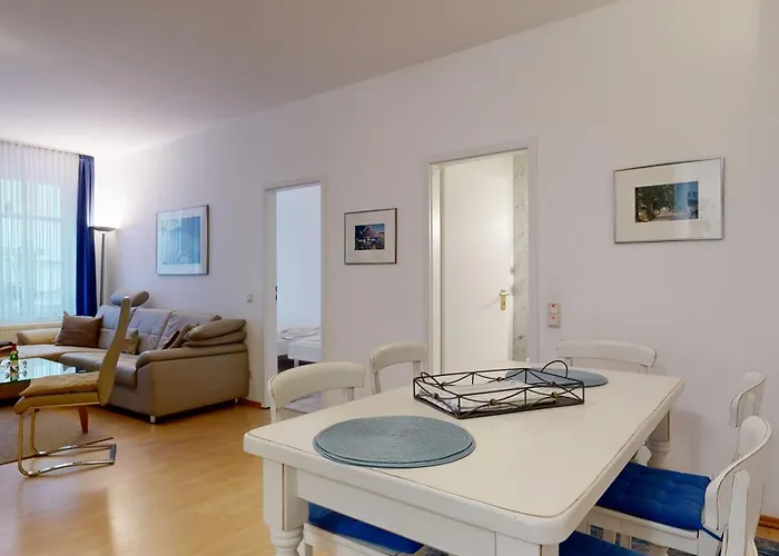 Apartment Strandblick 06 *